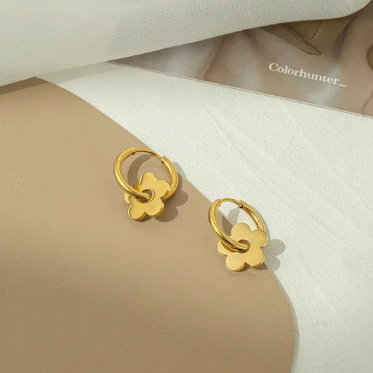 1 Pair Elegant Flower Plating 304 Stainless Steel 18K Gold Plated Earrings - Jewelry Trends USA