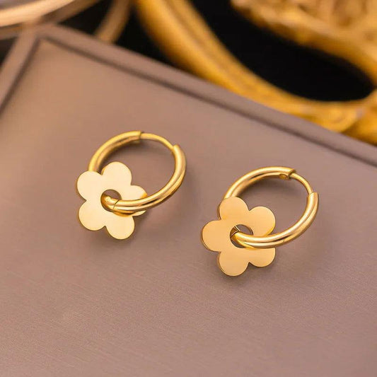 1 Pair Elegant Flower Plating 304 Stainless Steel 18K Gold Plated Earrings - Jewelry Trends USA