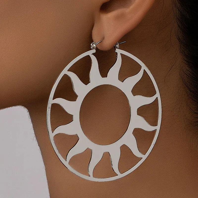 1 Pair Exaggerated Artistic Sun Hollow Out Alloy Hoop Earrings - Jewelry Trends USA