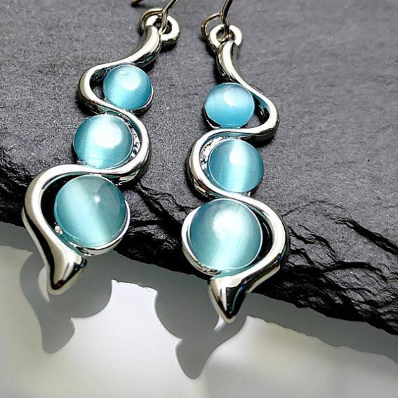 Bohemian Curved Wavy Earrings with Hylan Cat's Eye Gemstone - Jewelry Trends USA