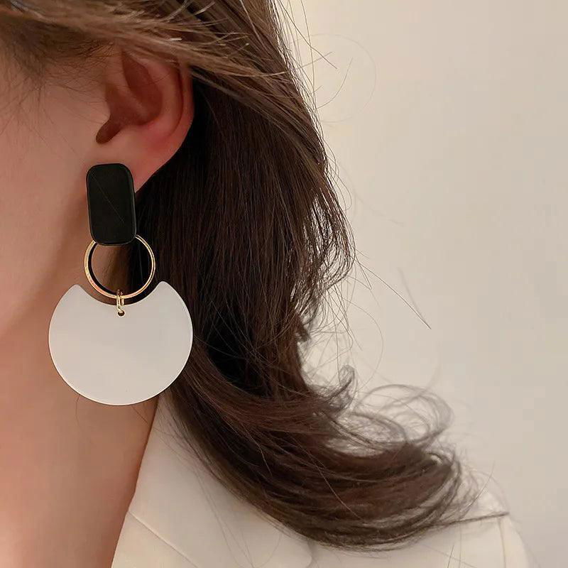 Fashion Contrast Color Acrylic Geometric Circle Drop Earrings - Jewelry Trends USA