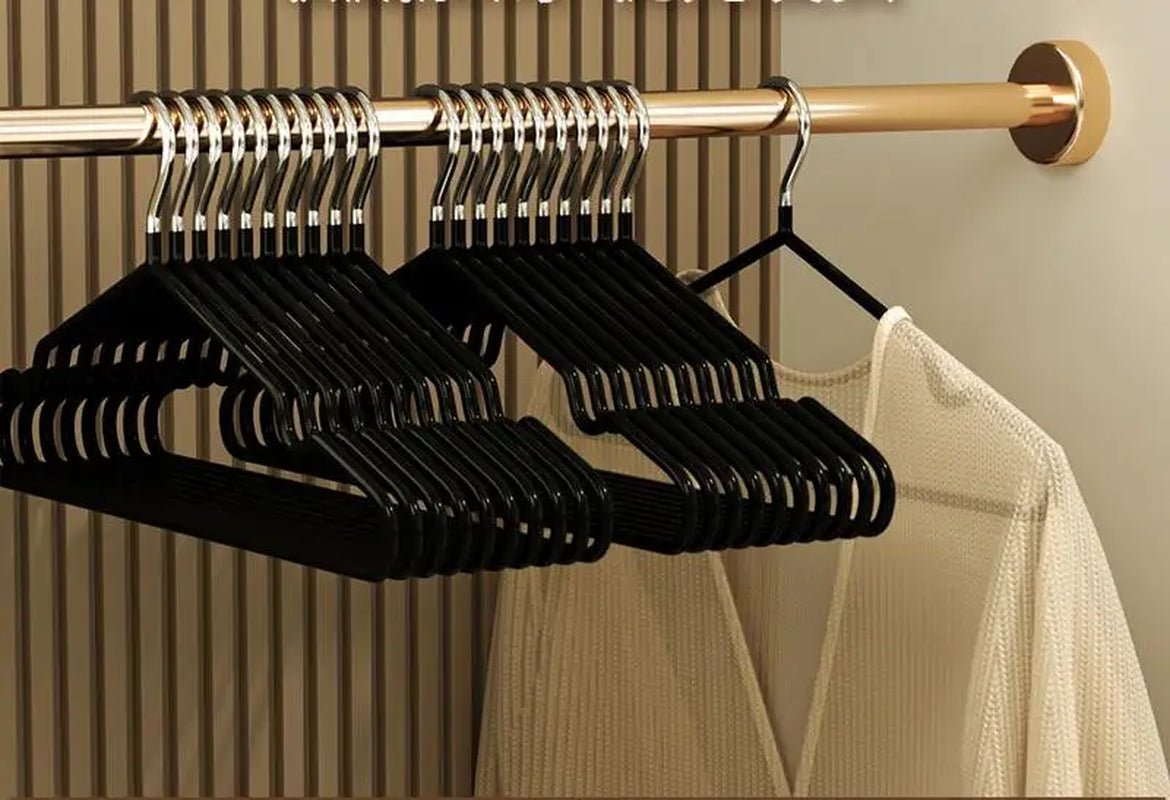 10Pcs Metal Traceless No-Slip Clothes Hangers Durable Strong Clothes Racks for Household Space Saver Organization Bedroom
